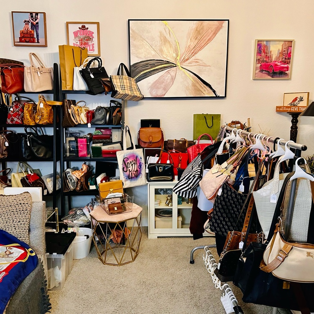 Unlisted Items For Live Show